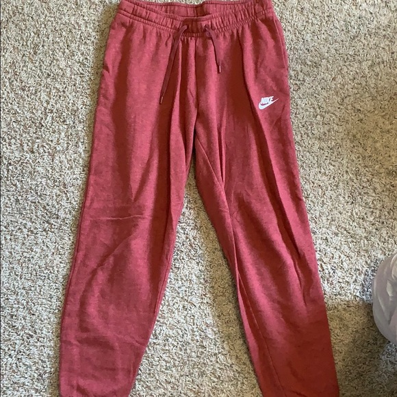 Nike sweatpants - Picture 1 of 2